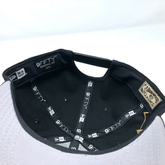 Chicago Bulls (Chicago U.S.A) New Era Snapback Hat - Picture 7 of 7